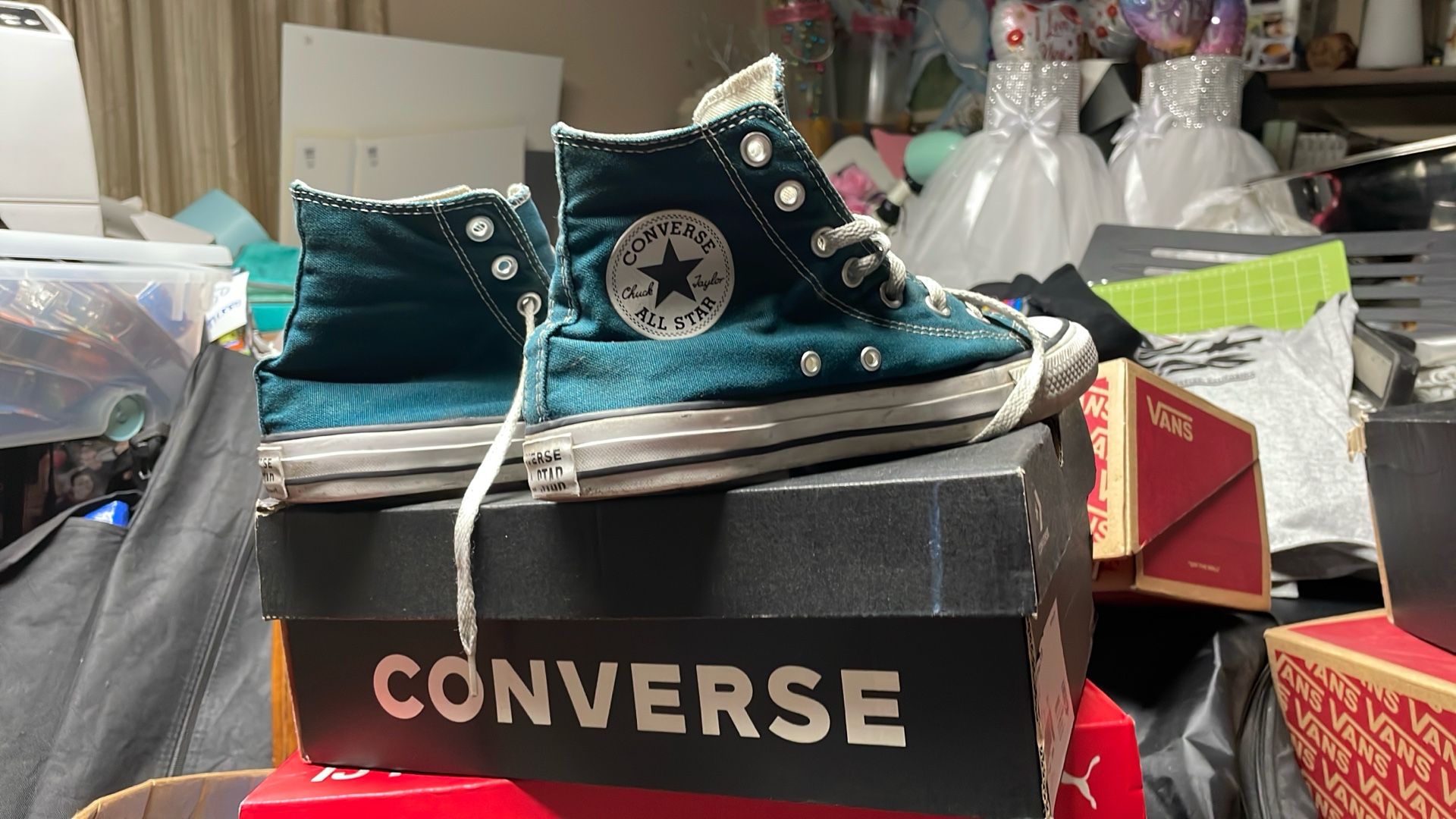 Converse
