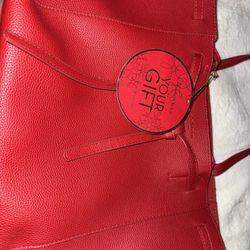 Elizabeth Arden Brand Purse