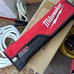 Milwaukee 14 in. REDSTICK Digital Level with PINPOINT Measurement Technology