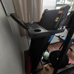 Foldable treadmill with digital screen