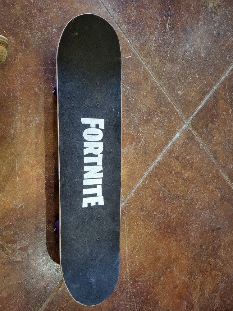 Fortnite Skateboard 