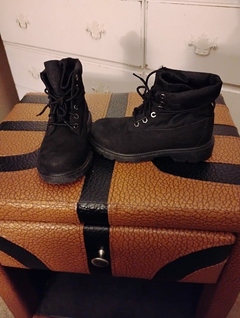Boys Timberland Boots Size 13