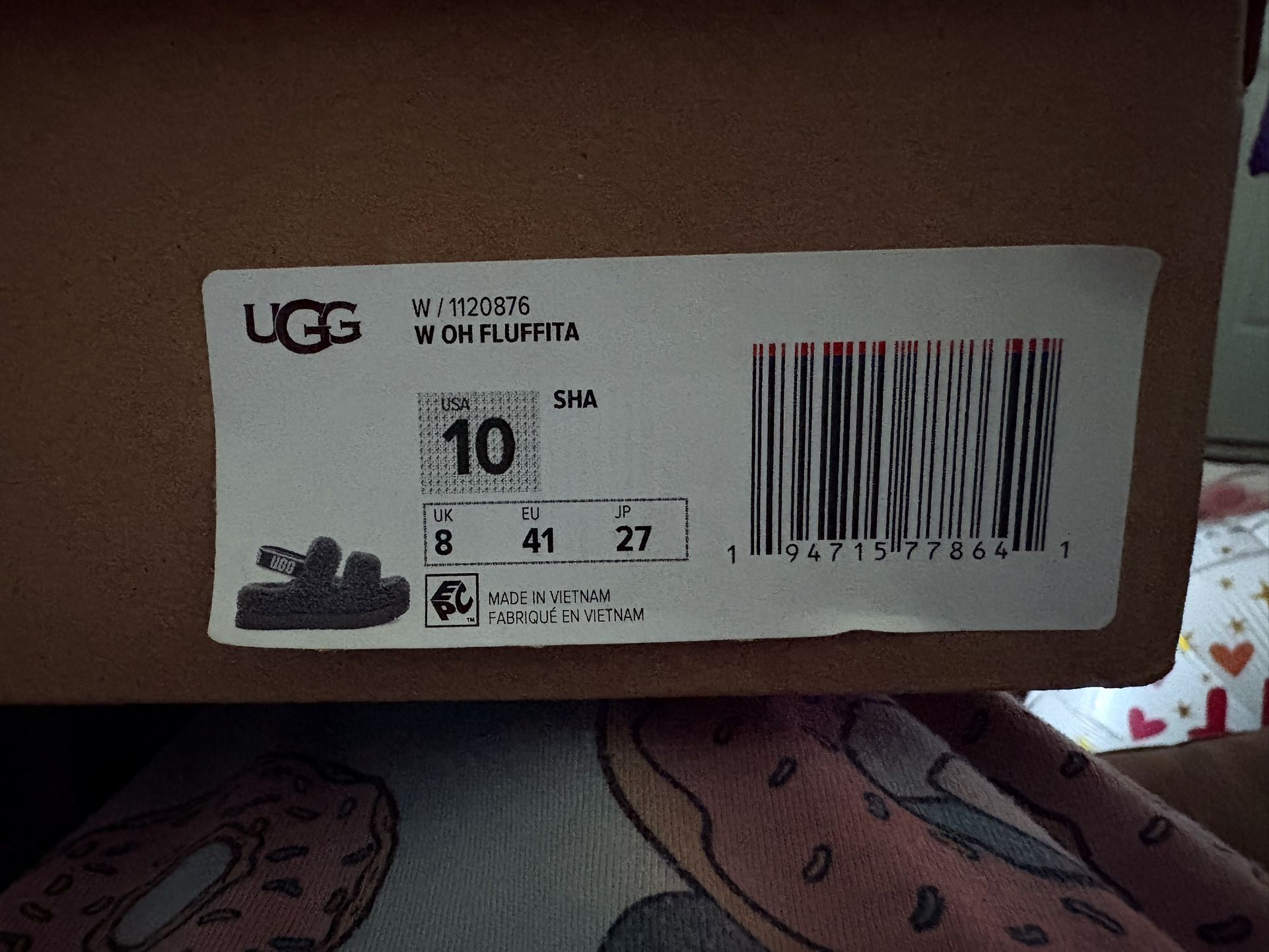 UGGS 