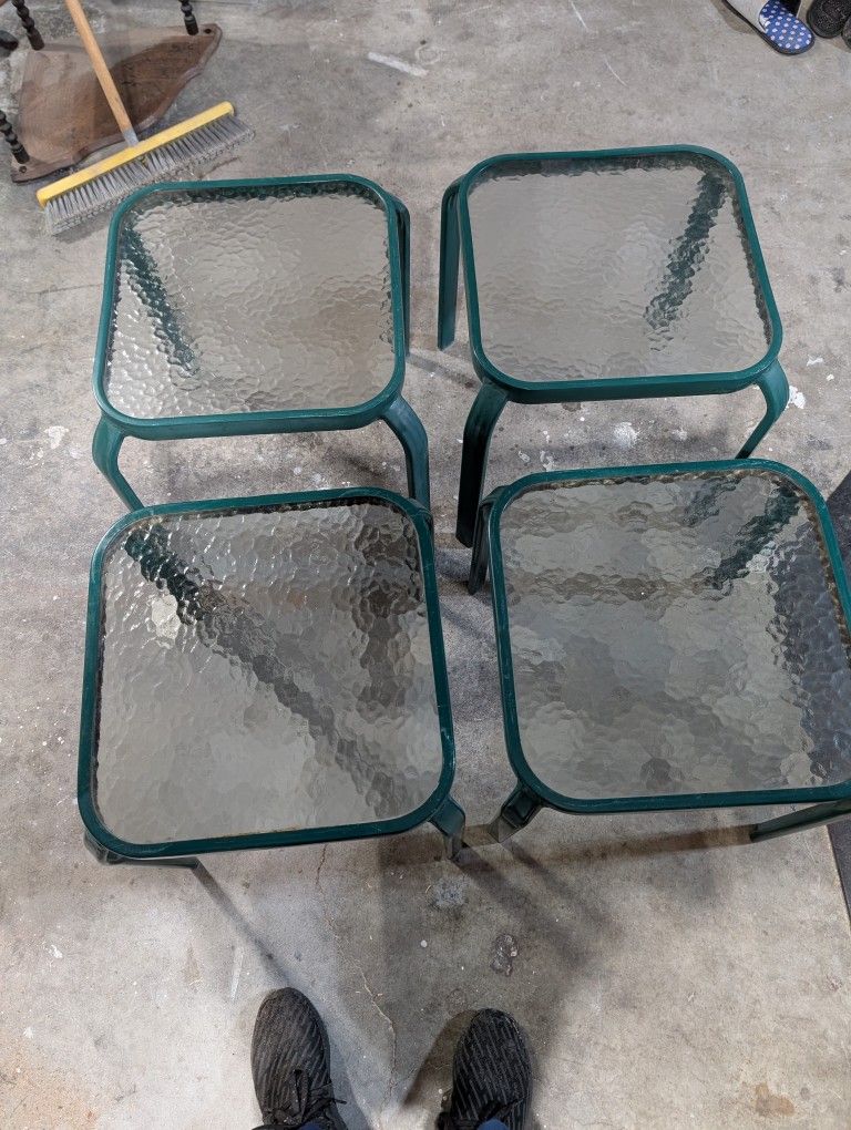 4 Outdoor Patio Tables