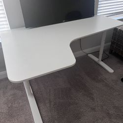 White Desk