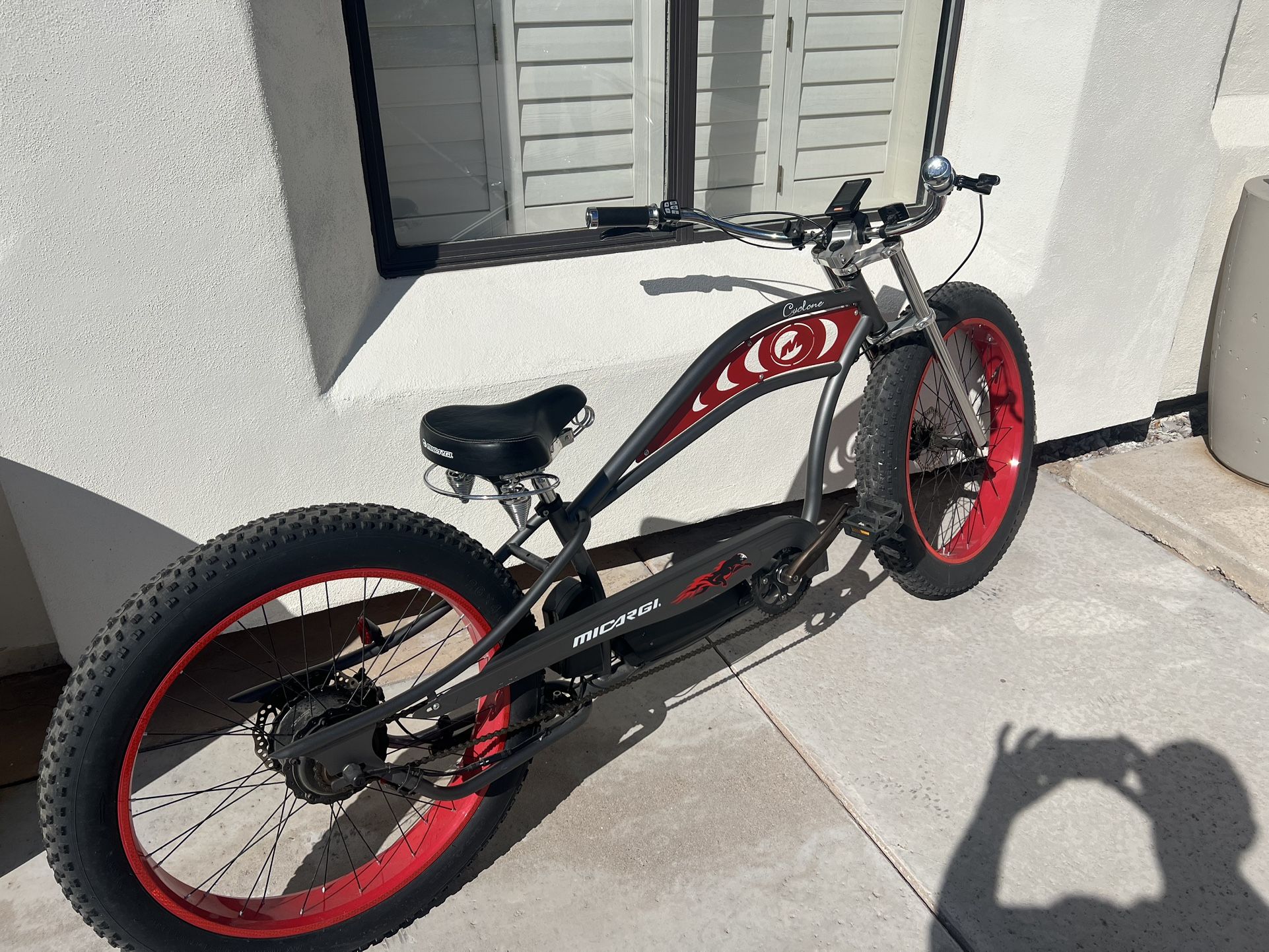 Micargi Cyclone 26" 48V 500W Fat Tire Electric Beach Cruiser