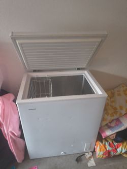 Deep freezer