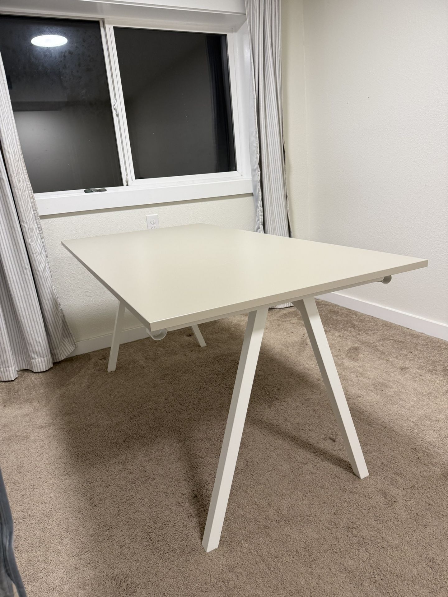 Large Desk/Table