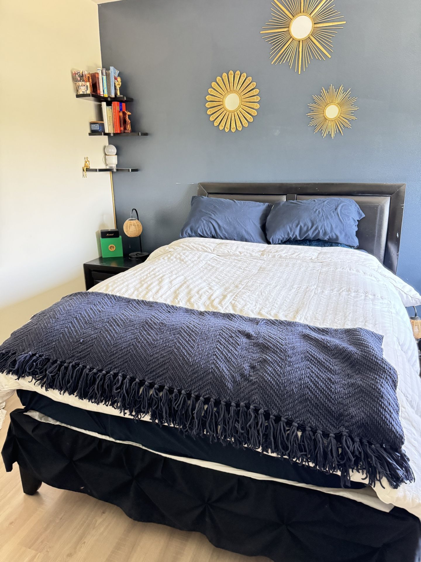 Bedroom Set For Queen Side Mattress