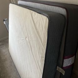 Full Size Mattress (2)