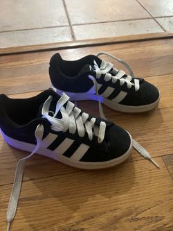 Adidas black size 5.5