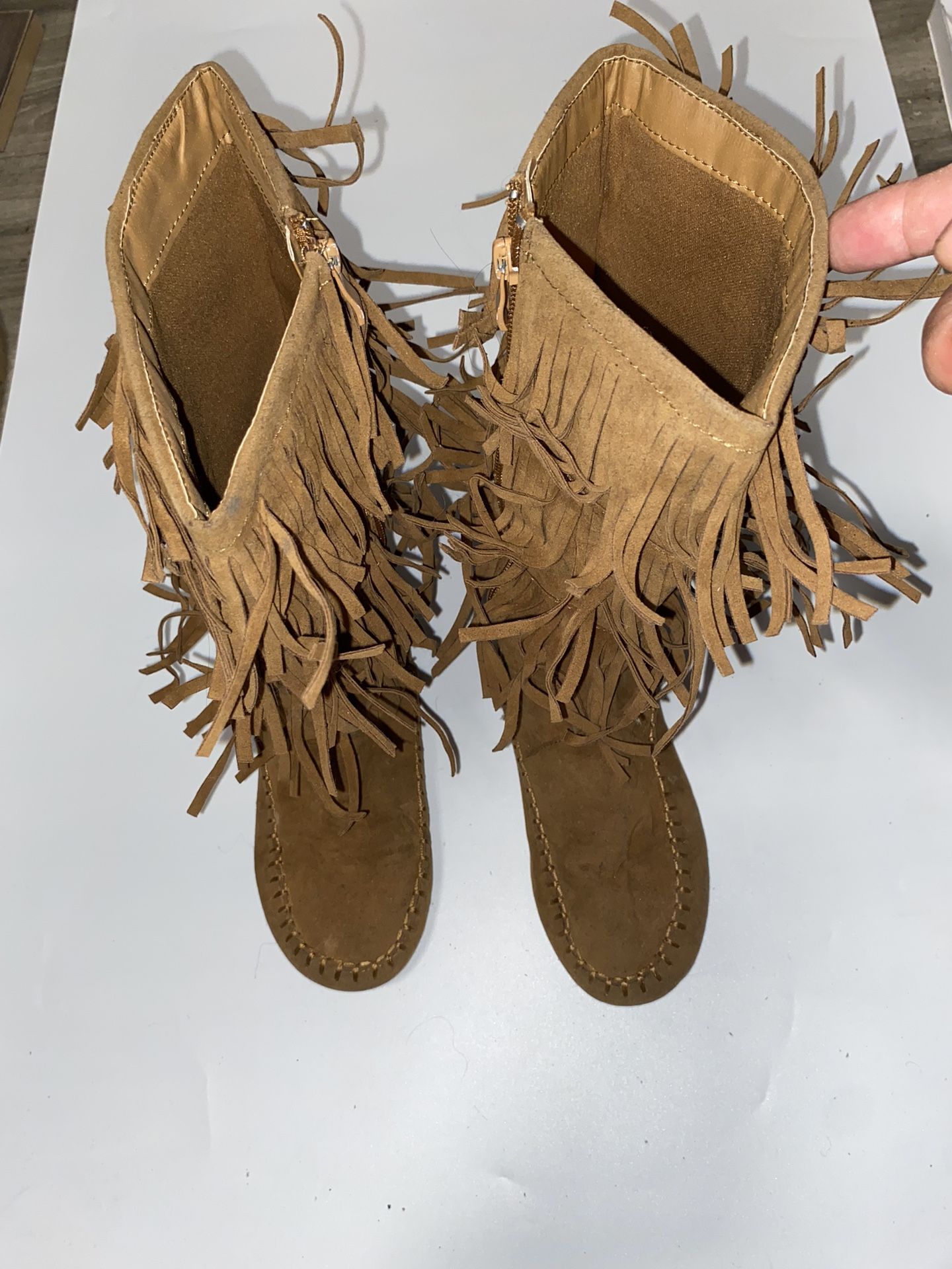 Size 7 Suede Boots