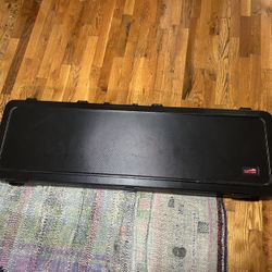Gator Bass Guitar Case. Flight Pro V2 TSA Series
