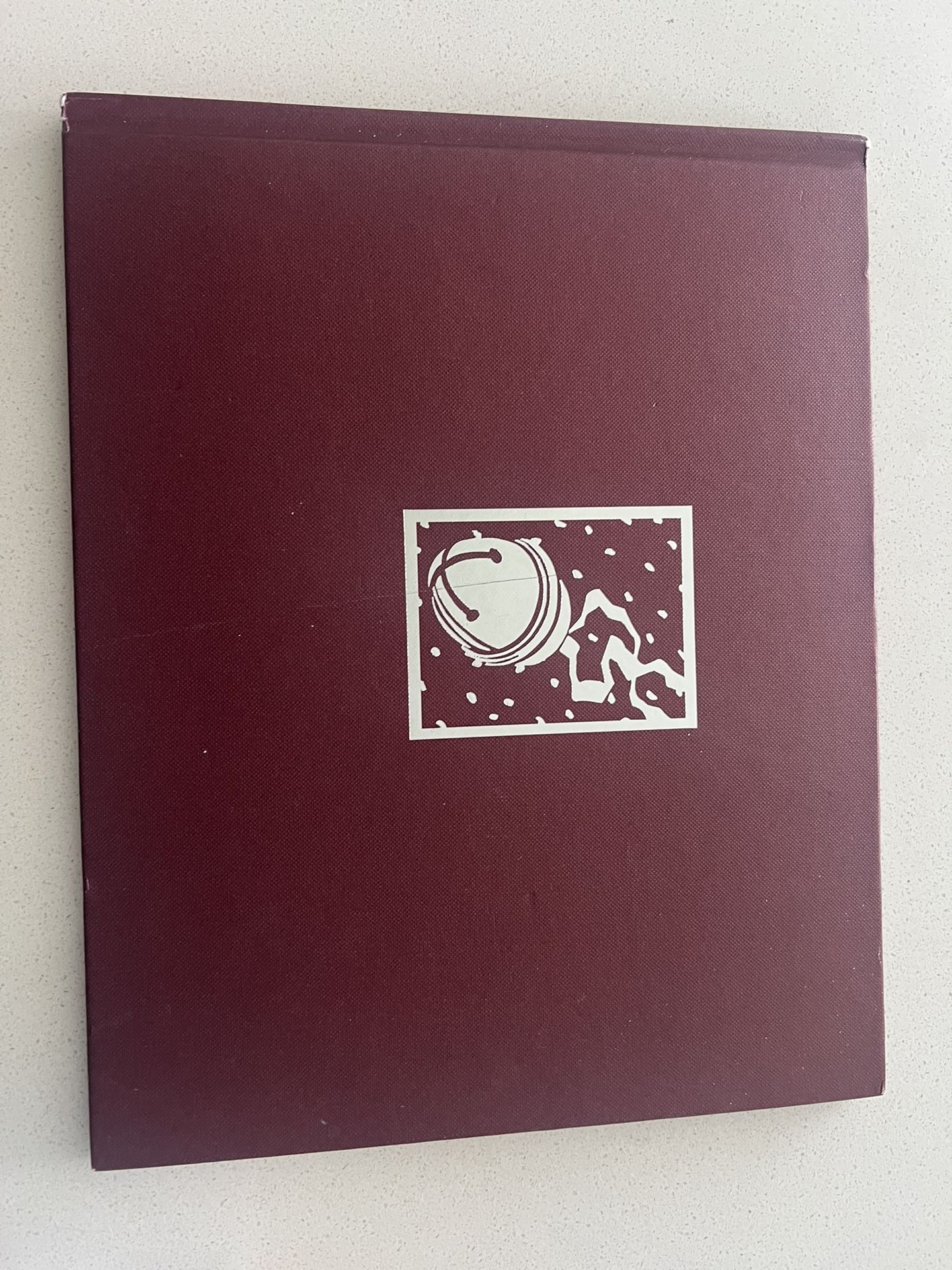 New - The Polar Express Book for Christmas & Holidays