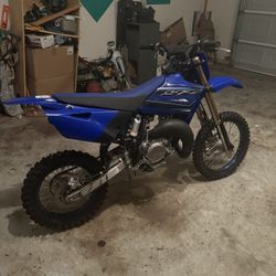Yamaha YZ Blue 85cc 