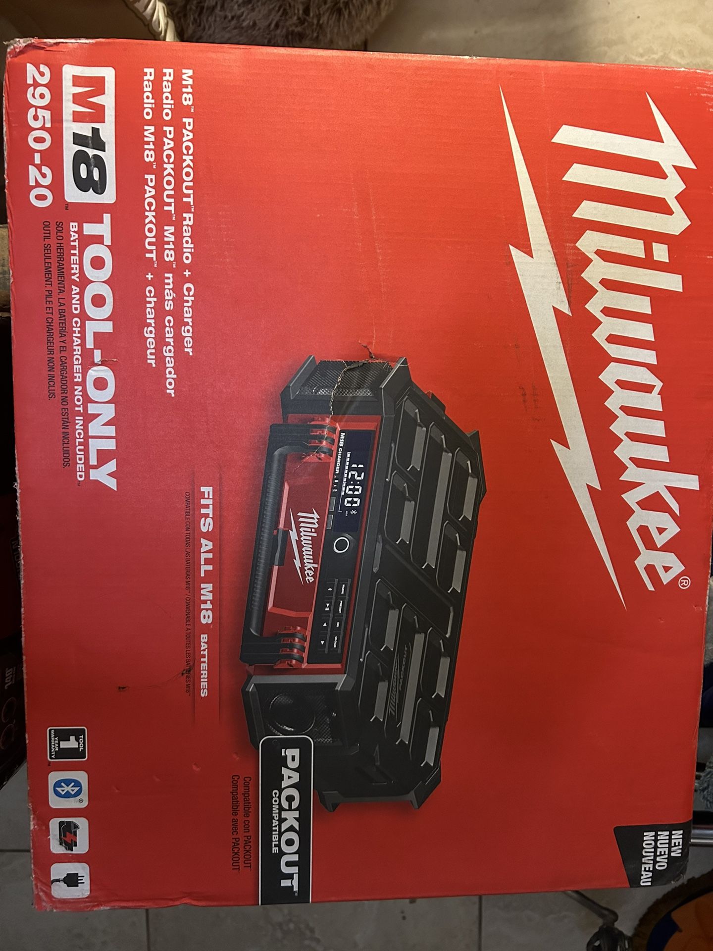 Milwaukee M18 Packout Radio