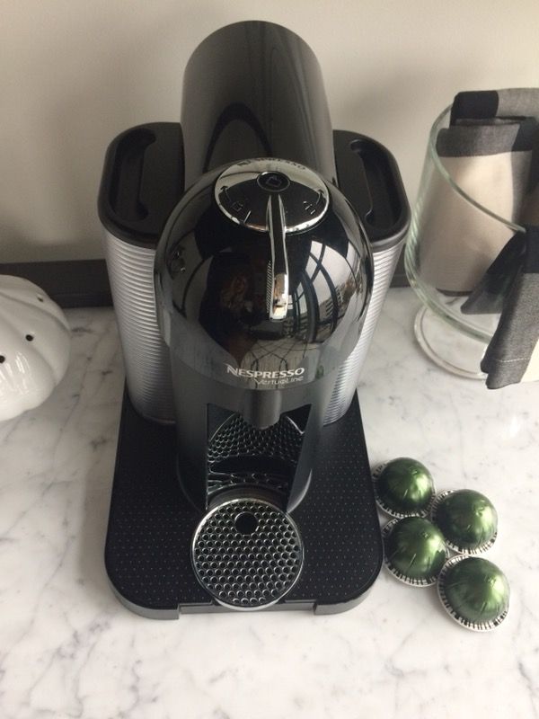 Nespresso VertuoPlus GCB2 US Deluxe Black Set for Sale in Marco Island, FL  - OfferUp