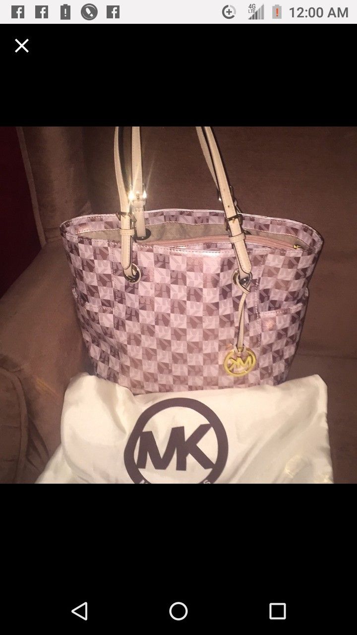 MICHAEL KORS BEAUTIFUL RARE ROSE GOLD TOTE