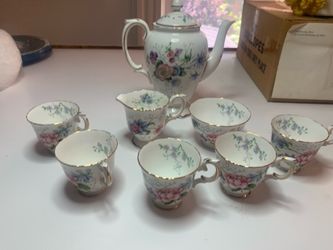 Crown Staffordshire Tea Set