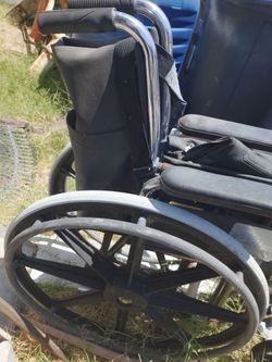 Excel 2000 wheel chair 💺