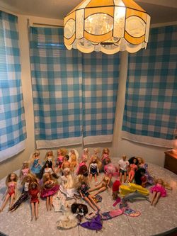 Title: HUGE Vintage Barbie Doll Lot 1990s – 30 Dolls + Extras