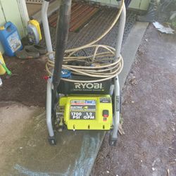 Ryobi electric pressure washer 1700 PSI 1.2 GPM 120V 60Gz RY14122.  Do Not Write Me Is It Available If It's Up It's Available 