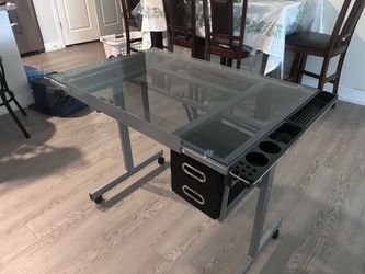 Glass drafting and drawing table