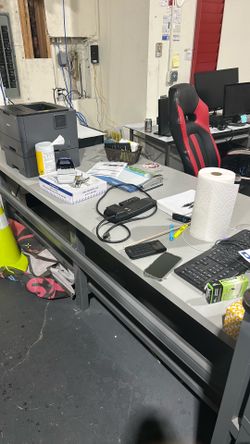 Office table