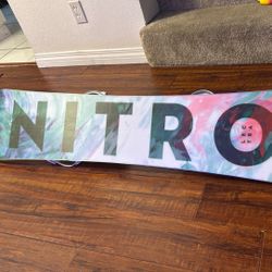 ✨ Women’s Snowboard Package – Barely Used! ✨