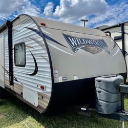 2017 Wildwood RV          Travel Trailer Camper            Part