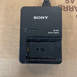 Sony Digital Camera Battery Charger Bc-qz1 Oem Like New