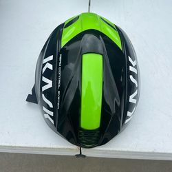Arrow Cycling helmet size medium $40