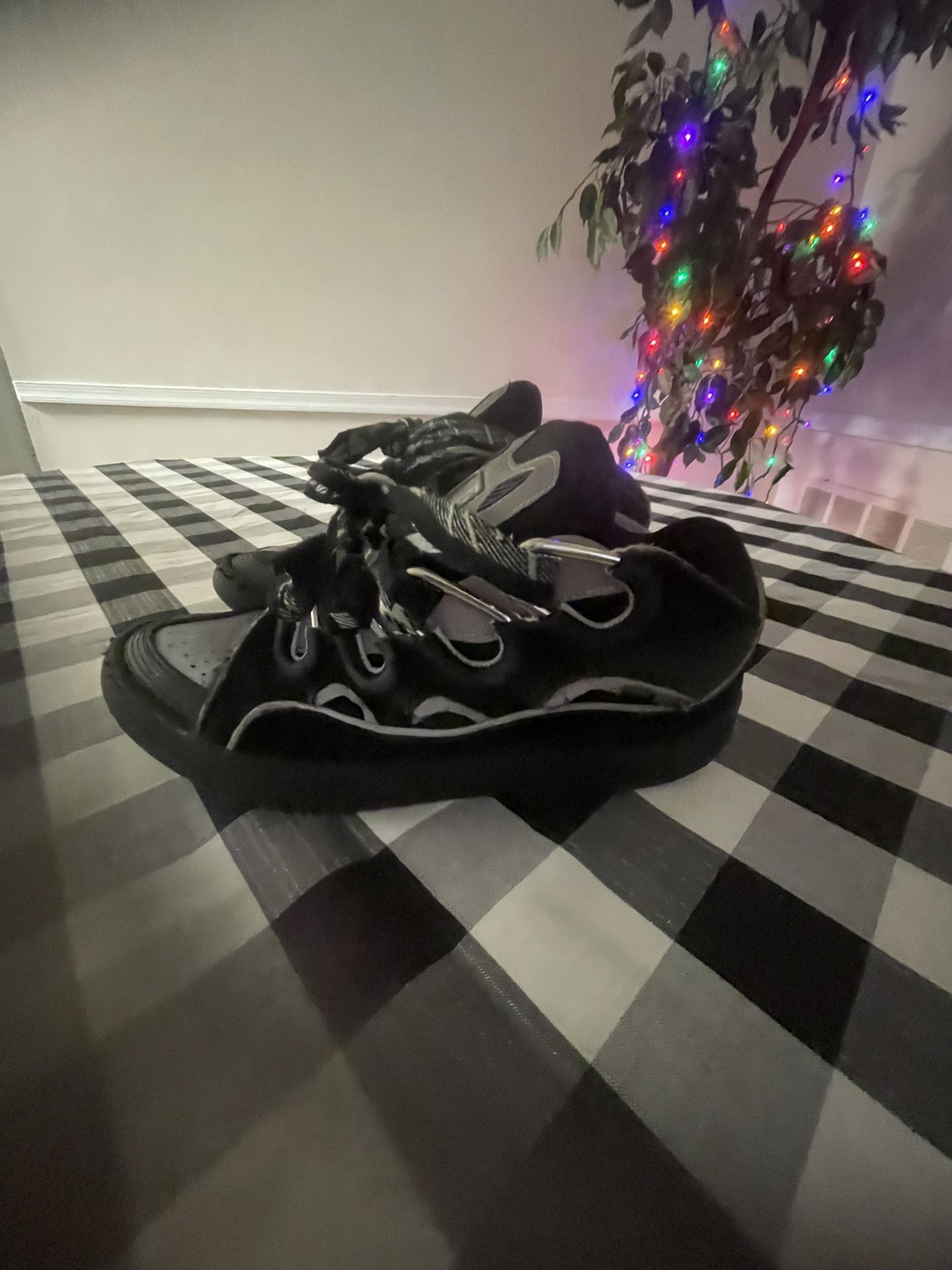 Black Lavins Size 43