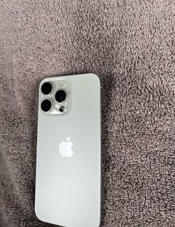 iPhone 15 pro max (512gb)