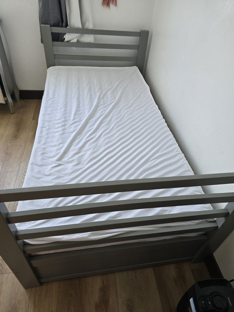Twin Bed With Drawers/cama TWIN con Cajones