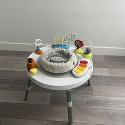 Skip Hop Baby Activity Center