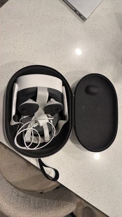 Oculus VR headset