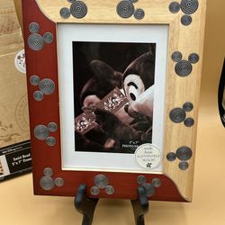 Walt Disney World Mickey Mouse Silhouettes Wire Inlay 2 Tone Wood Photo Frame