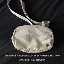 Brand New Lululemon Everywhere Belt Bag (1L)