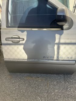 2008 Chevy Avatars Right front Door