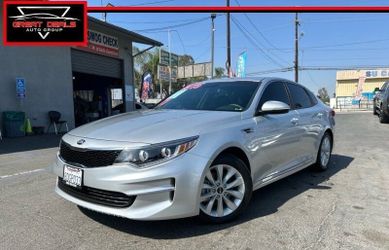 2017 KIA Optima