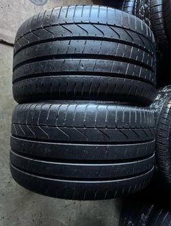 Pair of 305 20 20 Pirelli p zero n1 tires