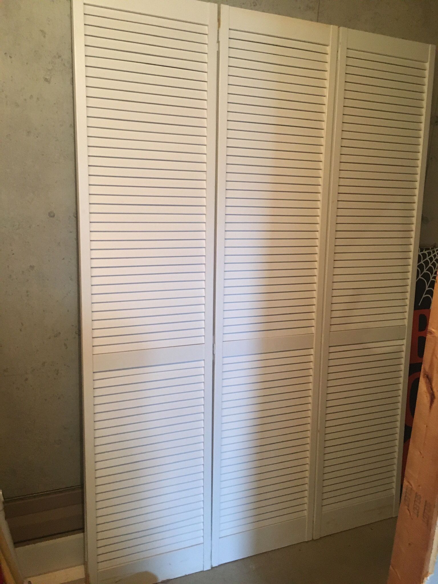 White 3-panel Room Dividers