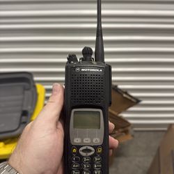 Motorola XTS5000 UHF R2
