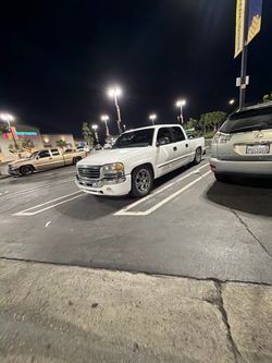 2005 GMC SIERRA SLE
