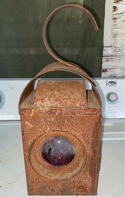 Antique Railroad oil lantern Danger lantern kenlight made in england (READ DESC)