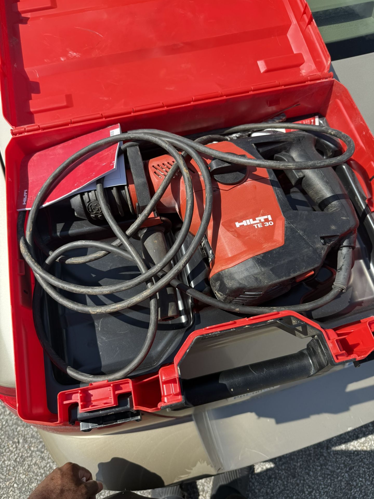 Hilti TE30 120V Rotary Hammer Drill 2022