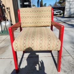 Comfortable chair/solid