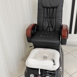 Pedicure Massage Spa Like New It Needs To Go Sold The Salon