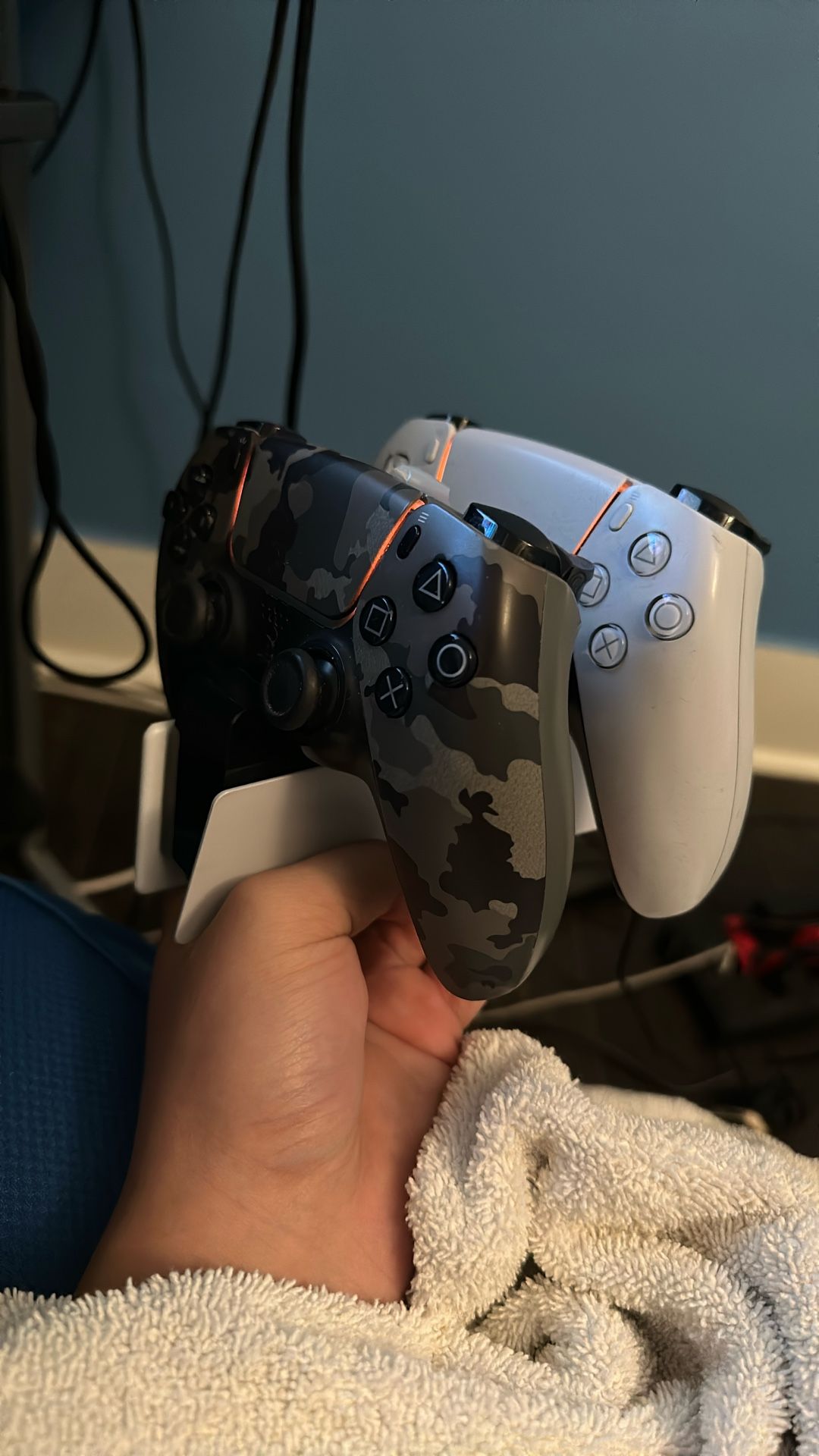 ps5 controller charging station